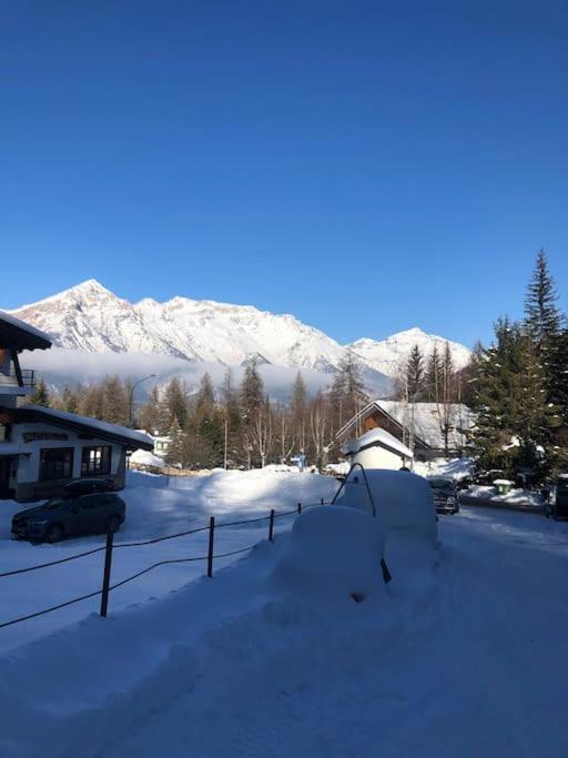 Apartament Etra Close To Piste Oulx Zewnętrze zdjęcie